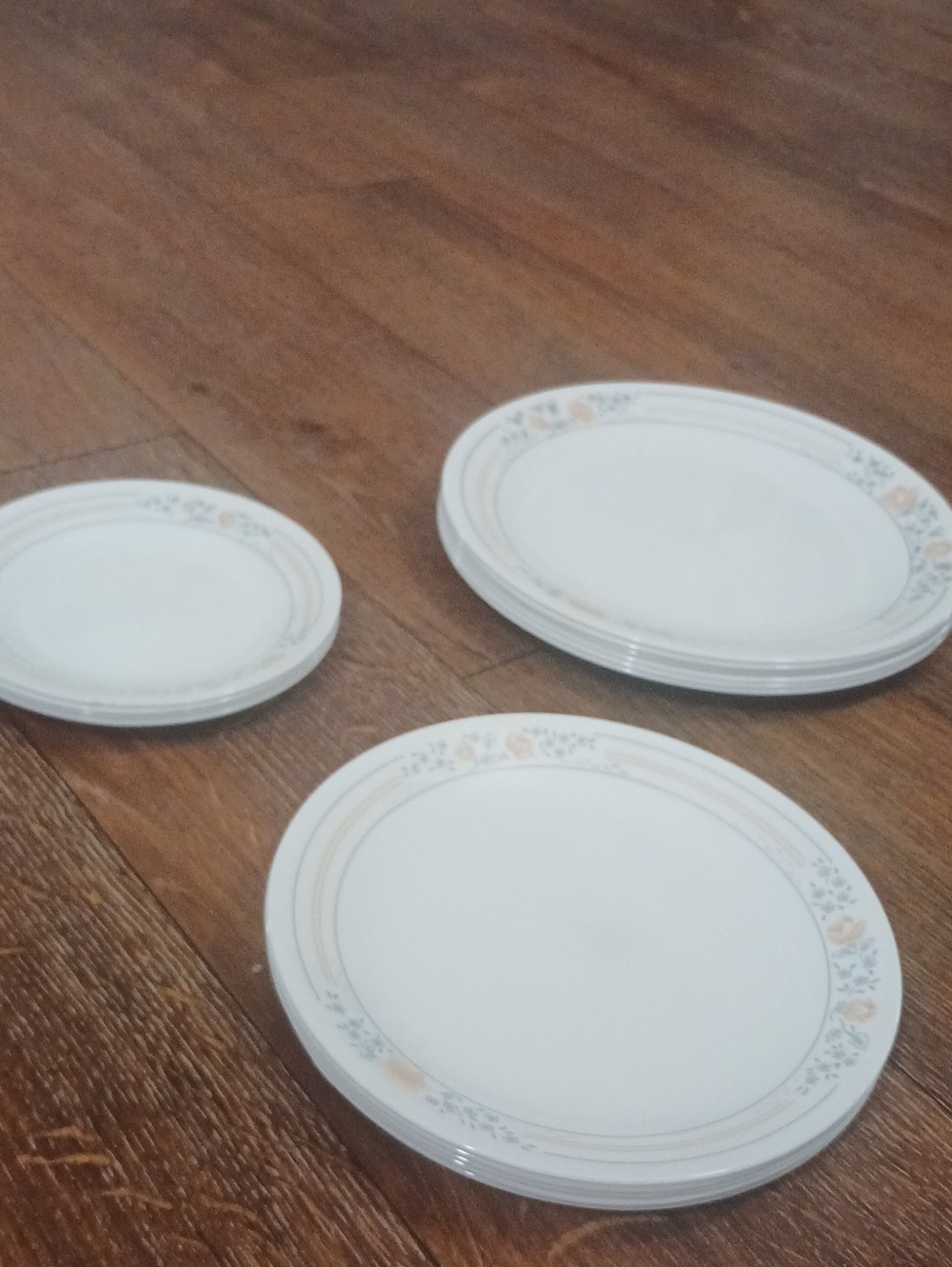 Corelle Apricot Grove Dinner Plate Set